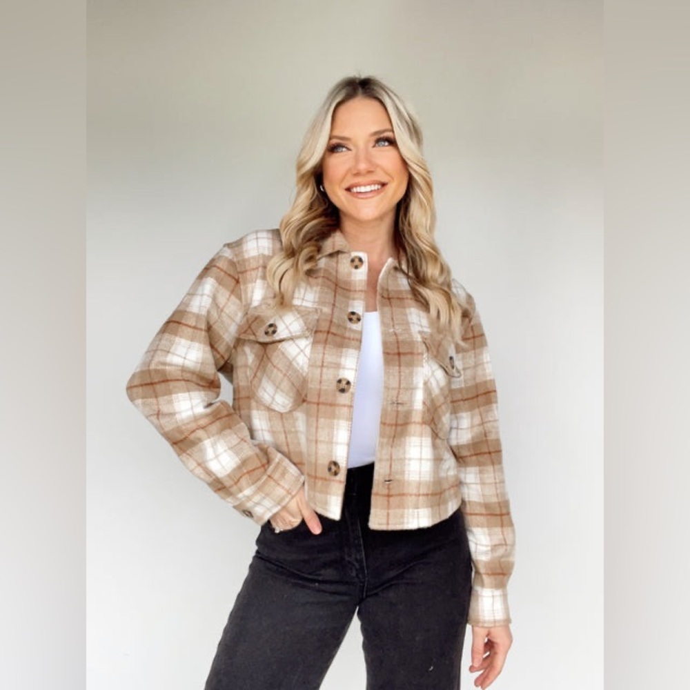 Camel Plaid Soft Fleece Cropped Shirt Jacket